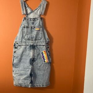 New Levi’s jean Short overalls size Small Liberation  pride - rainbow - Gay